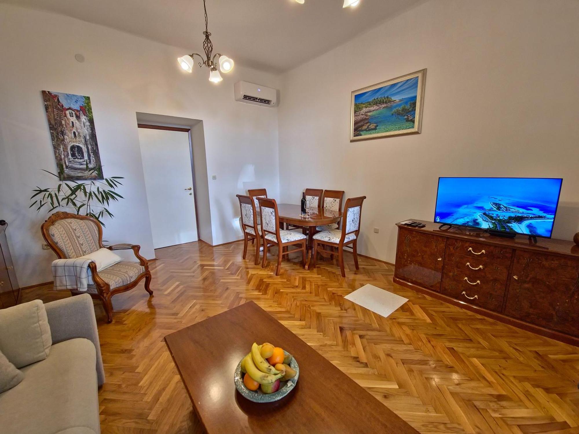 Villa Muenz Apartment Franz Pula Exteriör bild
